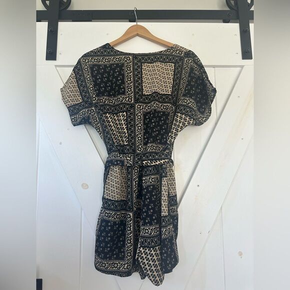 Hayden Los Angeles romper shorts size medium - Picture 2 of 5